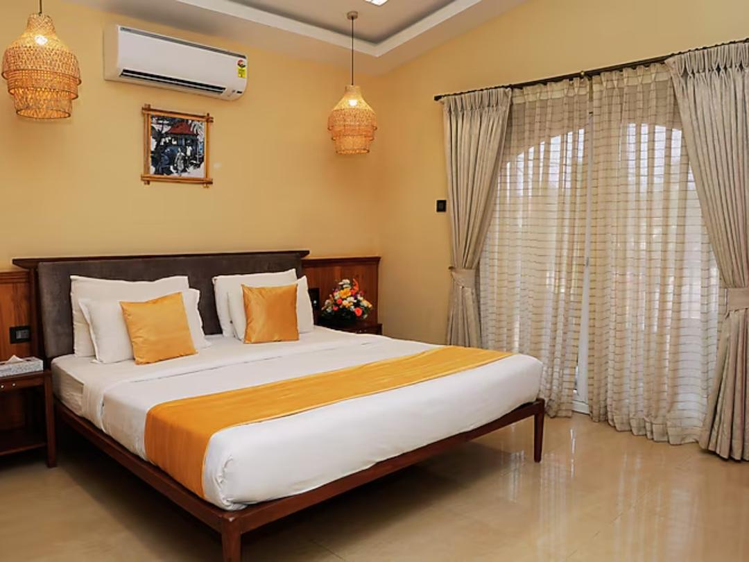 Foxoso Aaristo Baga Beach Resort in Goa