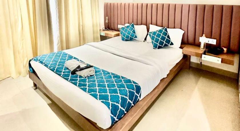 StayBird Icon Bliss in Pune