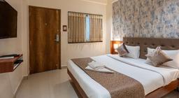 Staybird Cove in Pune