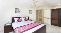 NAKSHA TREE HOTELS - MOGAPPAIR in Chennai