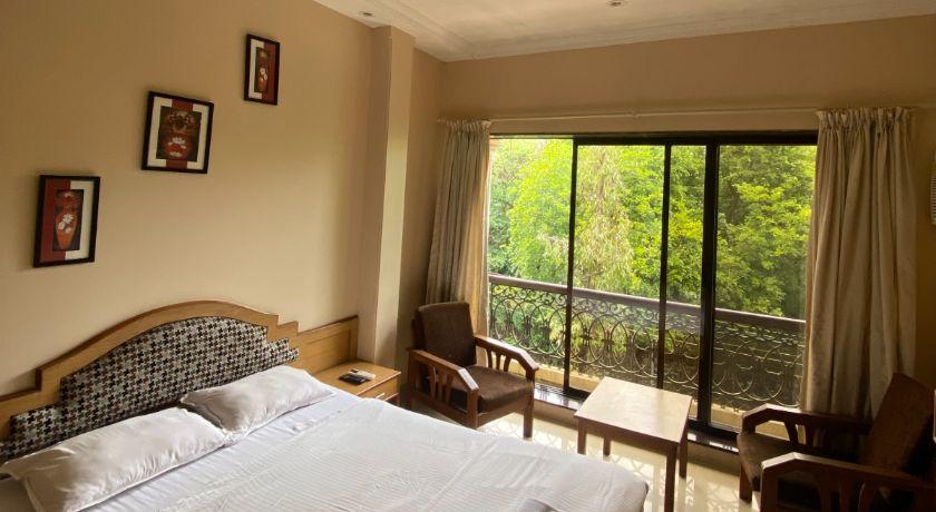 Jewel Resort in Lonavala