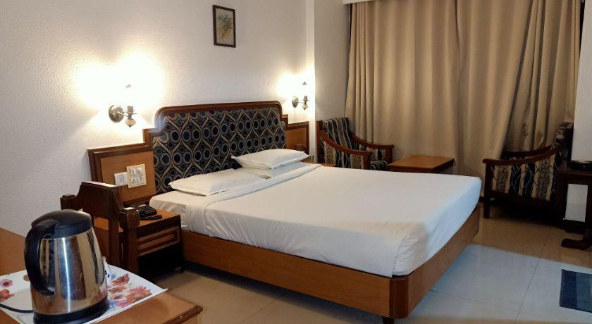 Hotel Arch Manor in Bhopal