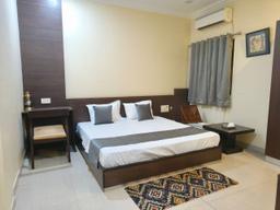 Shyama Inn Rivlet in Delhi