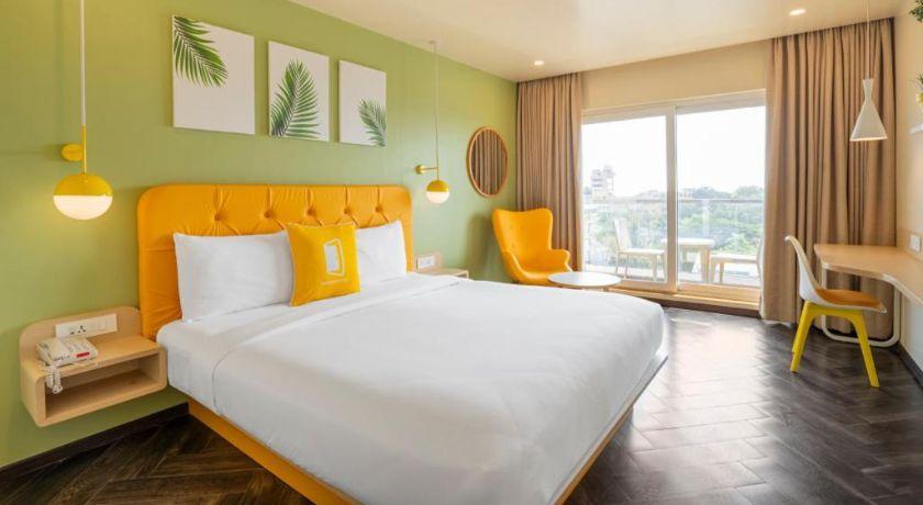Bloom Hotel Dona Paula in Goa