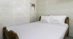Mr. White Guest House in Chennai